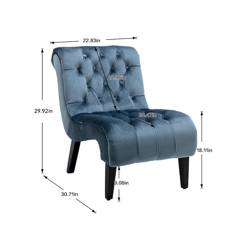 Poltrona d'accento in velluto trapuntato azzurro chiaro con gambe in legno di caucciù