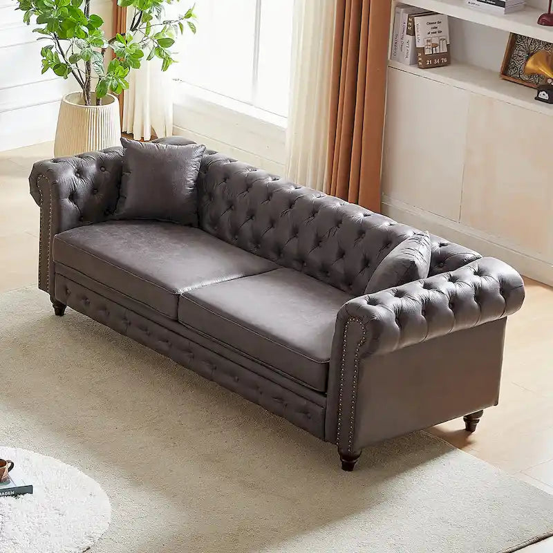216,5 cm breites Chesterfield-Sofa mit 3 Sitzplätzen aus Tech-Gewebe und Kissen
