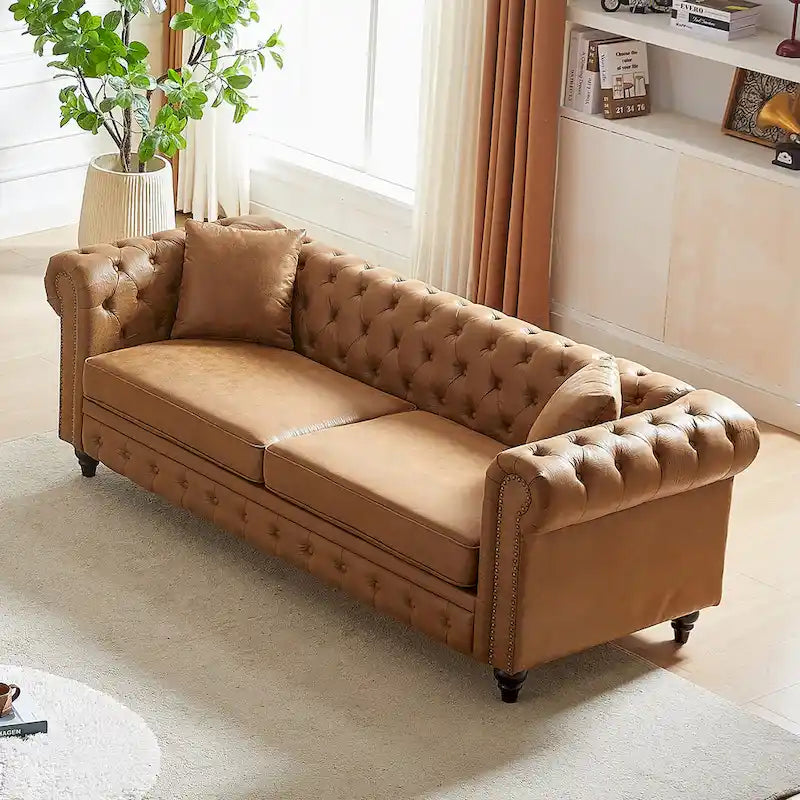 216,5 cm breites Chesterfield-Sofa mit 3 Sitzplätzen aus Tech-Gewebe und Kissen