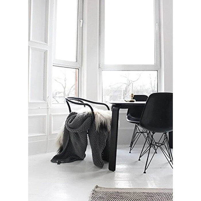 Sedia da pranzo moderna in plastica stampata con gambe in filo metallico Eiffel